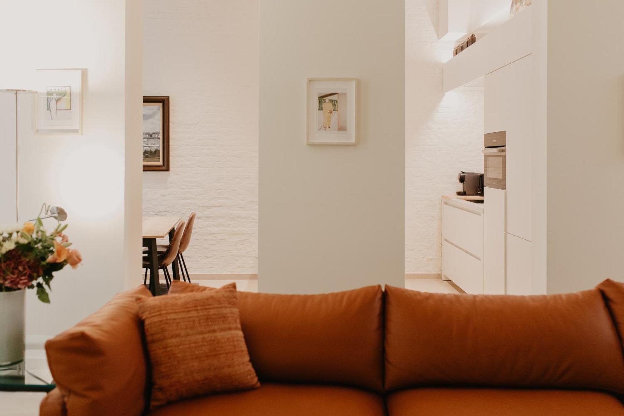 Blue Bird Residence Antwerpen Buitenkant foto