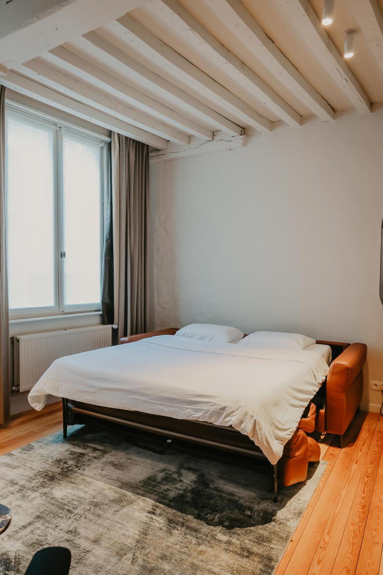 Blue Bird Residence Antwerpen Buitenkant foto